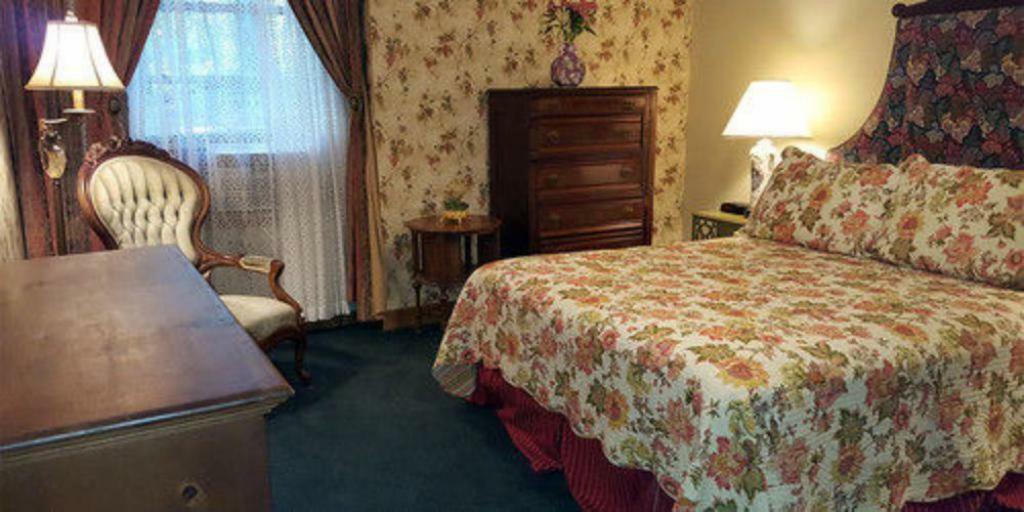 Innisfree Hotel Boutique Glenville Екстериор снимка